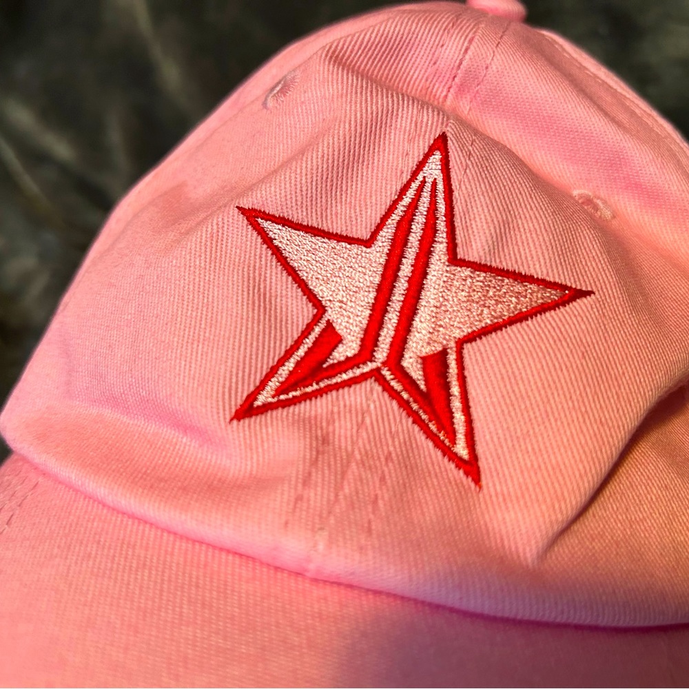Jeffree Star’s Valentine day Baseball Hat 🆕